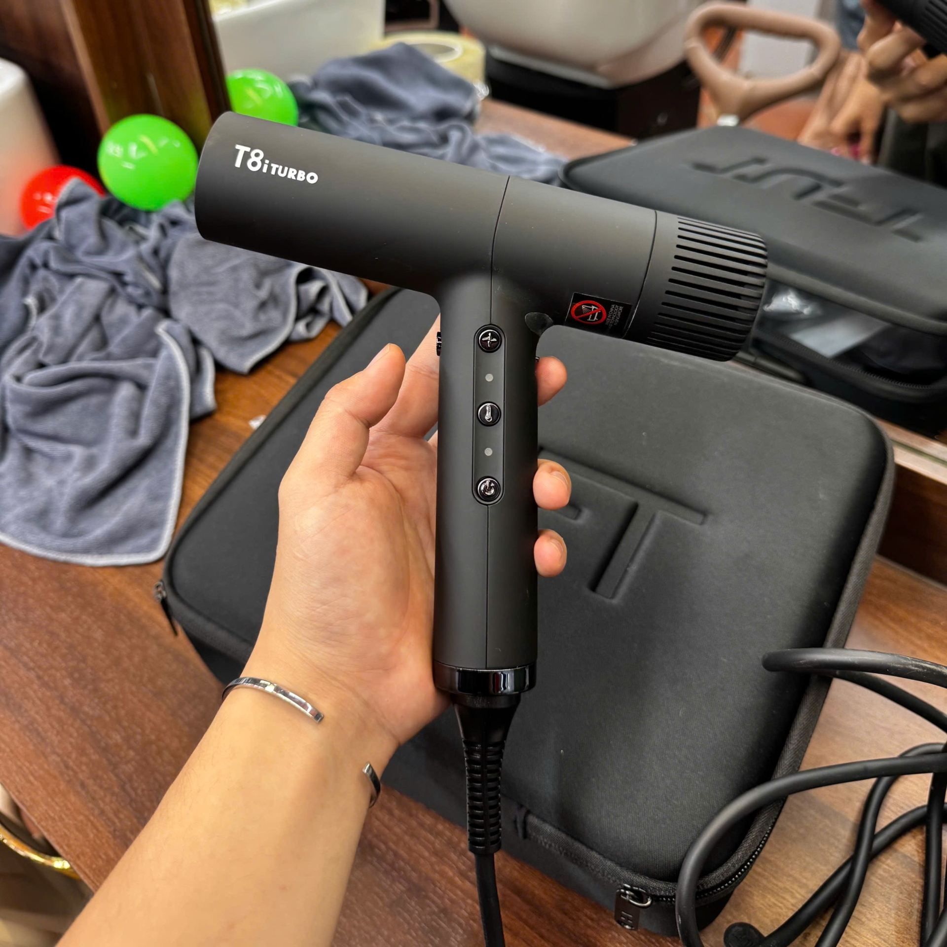 Máy Sấy Tóc TUFT T8i Turbo DREYR SINGAPORE
